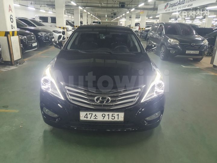 Hyundai Grandeur 2011 — 2