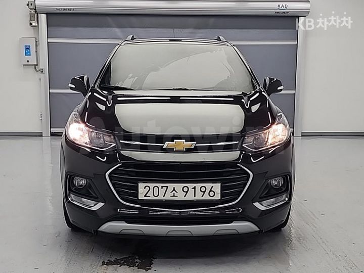 Chevrolet Trax 2019 — 2