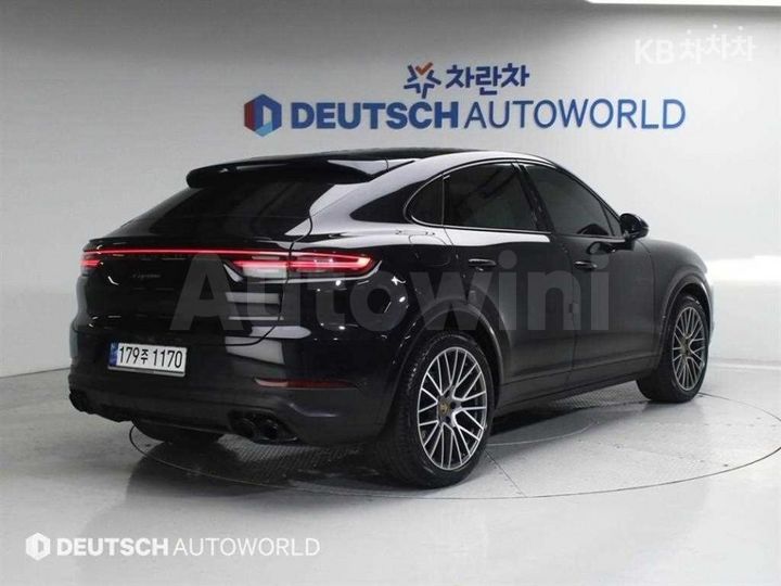 Porsche Cayenne 2022 — 2