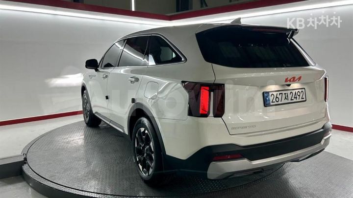 Kia Sorento 2024 — 4