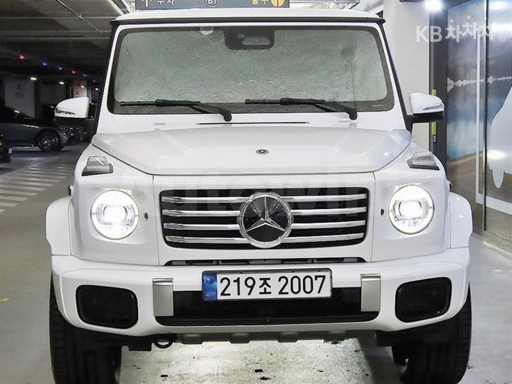 Mercedes Benz G Class 2025 — 2