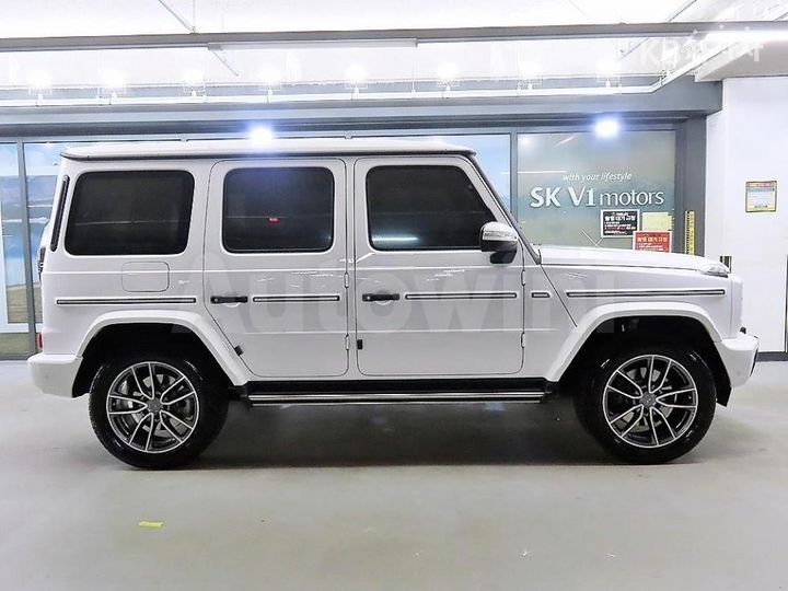Mercedes Benz G Class 2025 — 3