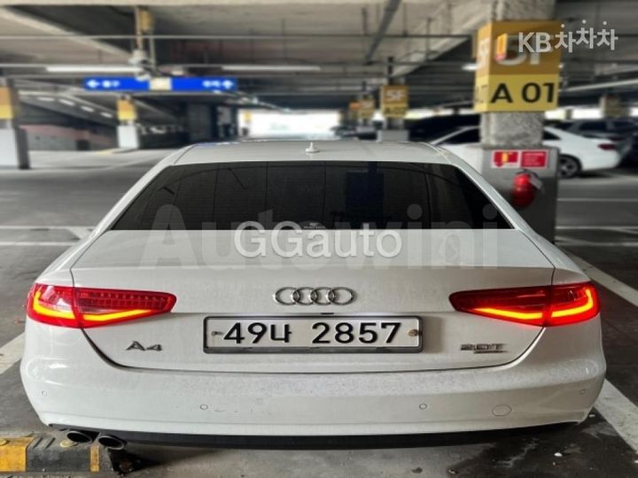 Audi A4 2013 — 4