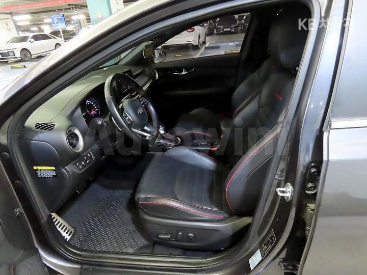 Kia K3 2019 — 5