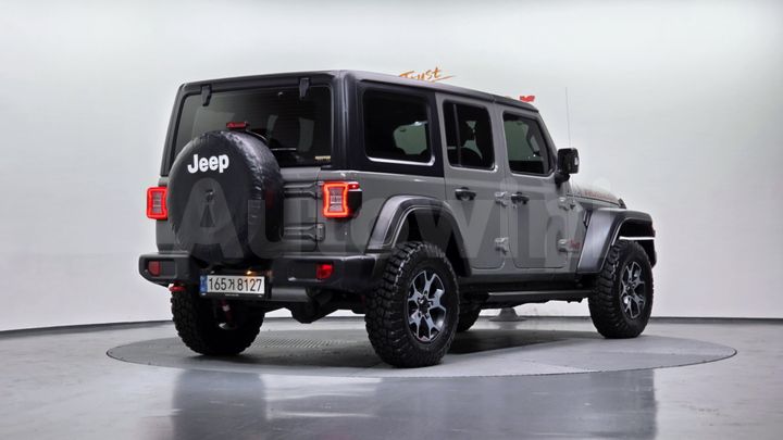 Jeep Wrangler 2022 — 2