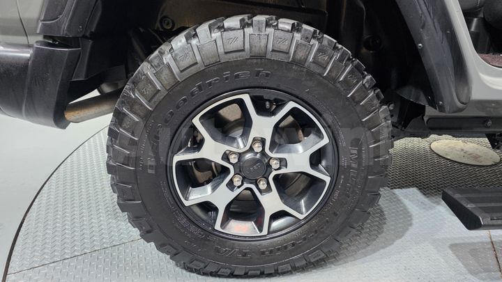 Jeep Wrangler 2022 — 5