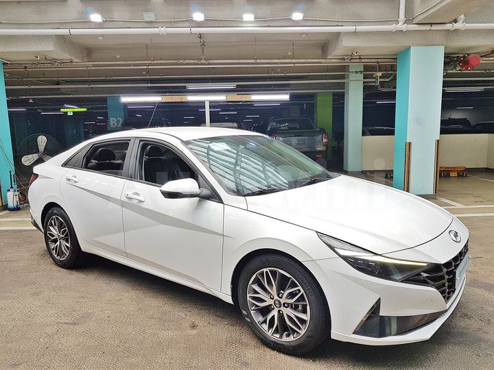 Hyundai Avante 2021 — 4