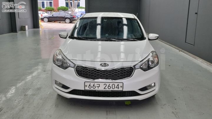 Kia K3 2015 — 3
