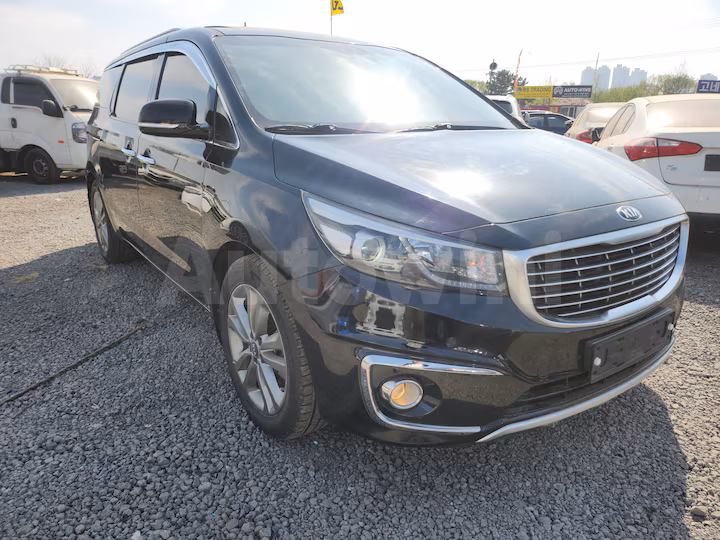 Kia Carnival 2015 — 3