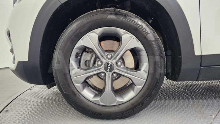Kia Seltos 2023 — 5