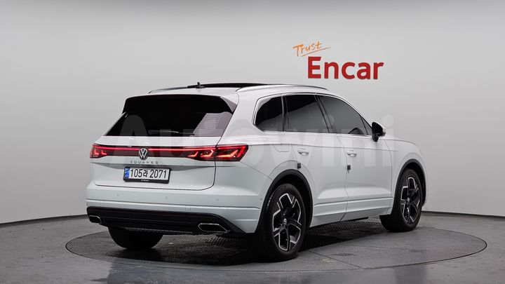 Volkswagen Touareg 2024 — 2