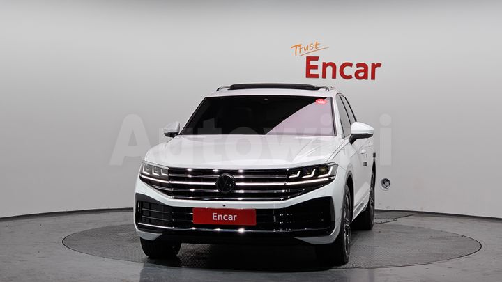 Volkswagen Touareg 2024 — 3