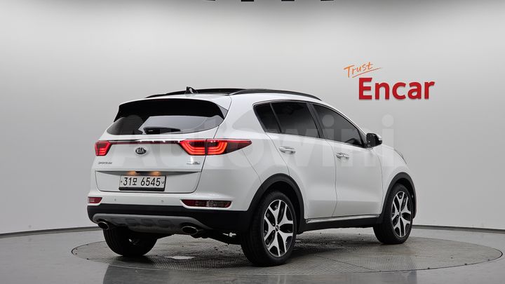 Kia Sportage 2018 — 2