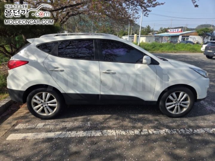Hyundai Tucson 2011 — 3