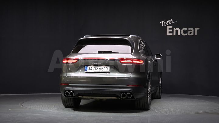 Porsche Cayenne 2020 — 4