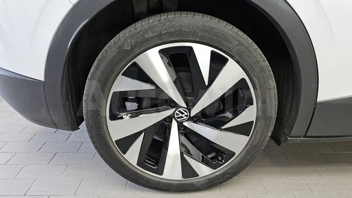 Volkswagen ID.4 2022 — 5