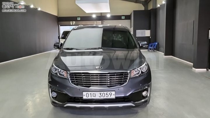Kia Carnival 2017 — 3