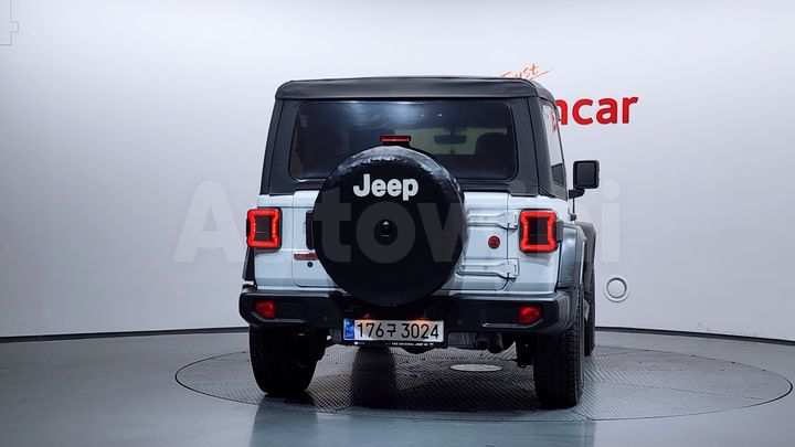 Jeep Wrangler 2019 — 4