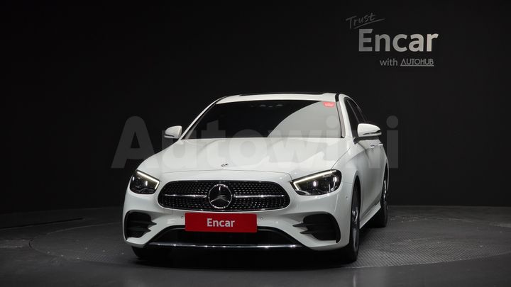 Mercedes Benz E Class 2023 — 3