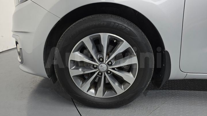 Kia Carnival 2016 — 5