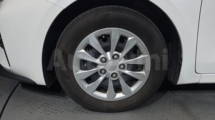 Kia K3 2021 — 5
