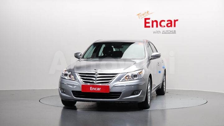 Hyundai Genesis 2009 — 3