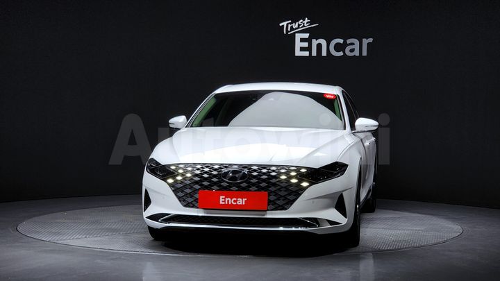 Hyundai Grandeur 2022 — 3