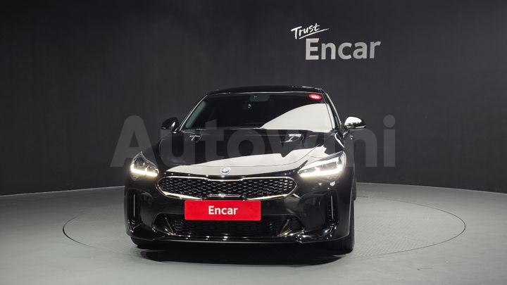 Kia Stinger 2018 — 3