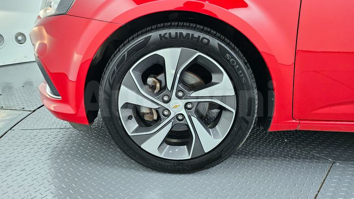 Chevrolet Aveo 2018 — 5
