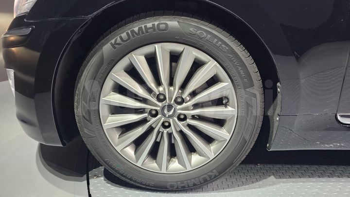 Hyundai Equus 2014 — 5
