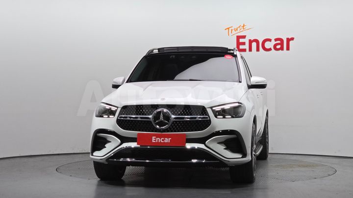 Mercedes Benz GLE Class 2024 — 3