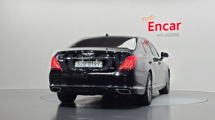 Genesis EQ900 2016 — 4