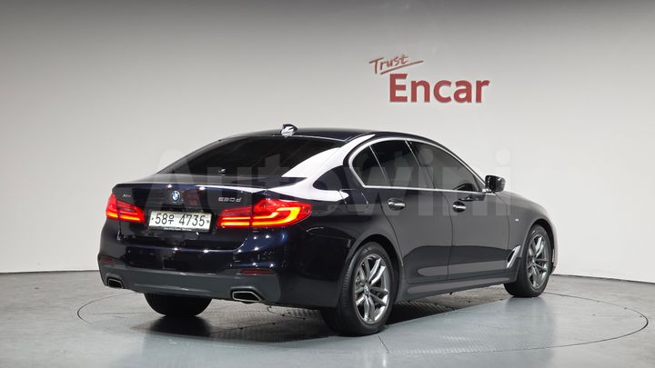 BMW 5 Series 2018 — 2