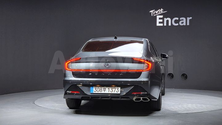 Hyundai Sonata 2023 — 4