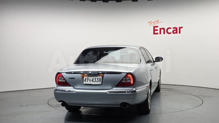 Jaguar XJ 2006 — 4