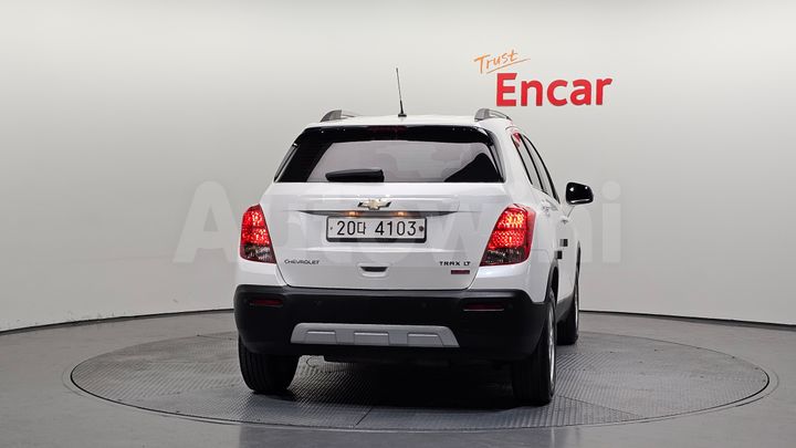 Chevrolet Trax 2015 — 4