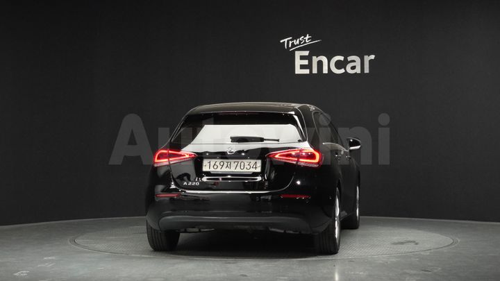 Mercedes Benz A Class 2019 — 4