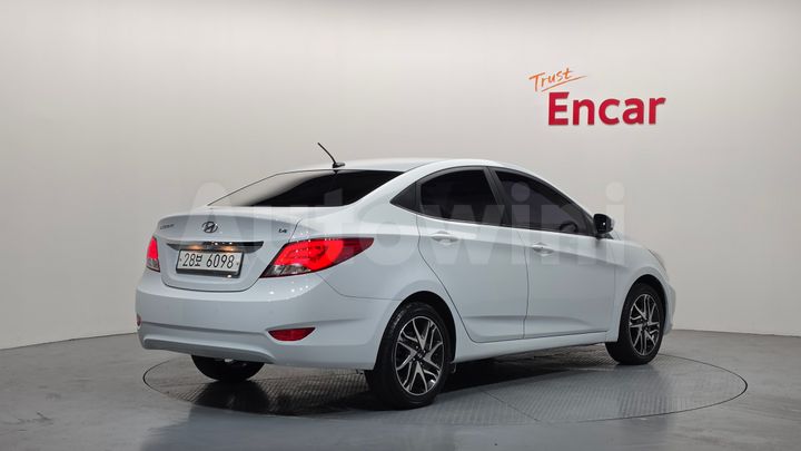 Hyundai Accent 2019 — 2