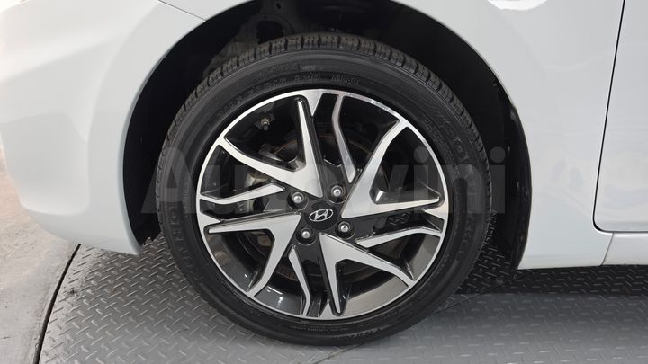 Hyundai Accent 2019 — 5