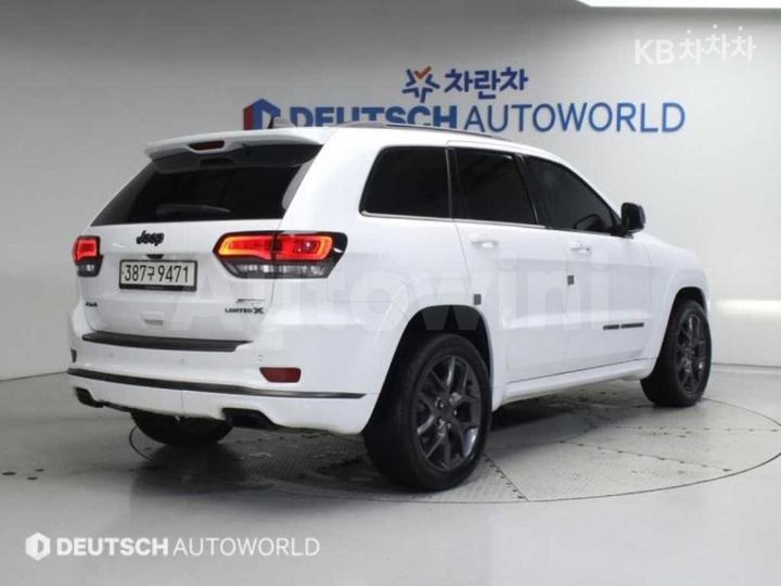 Jeep Cherokee 2020 — 2