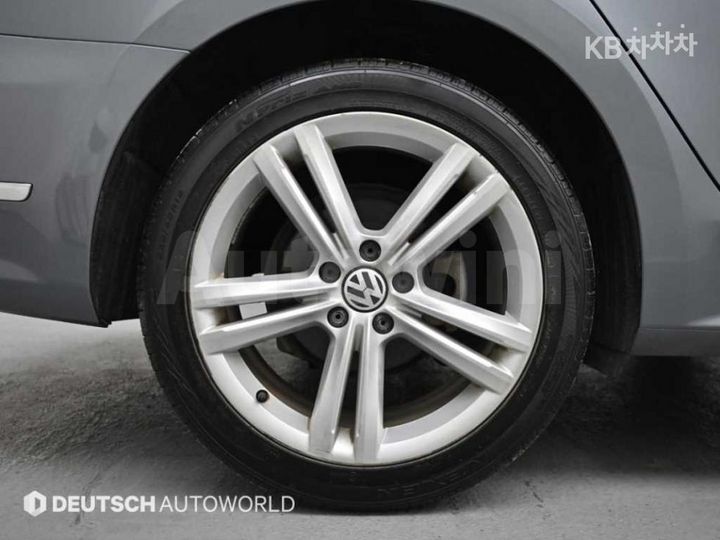 Volkswagen Passat 2015 — 5