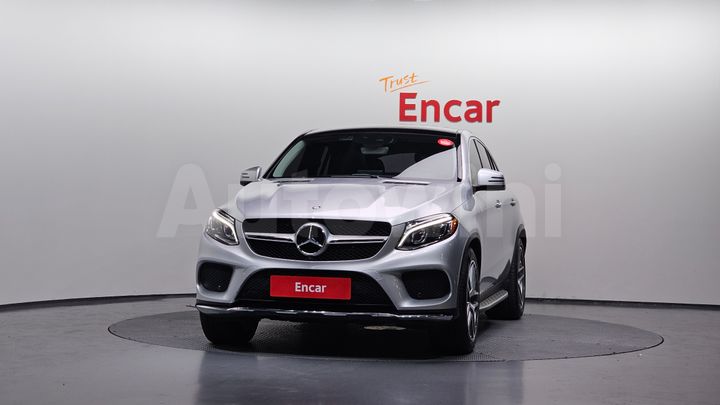 Mercedes Benz GLE Class 2017 — 3