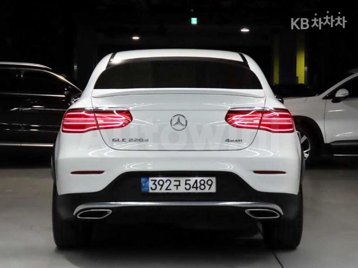 Mercedes Benz GLC Class 2018 — 5