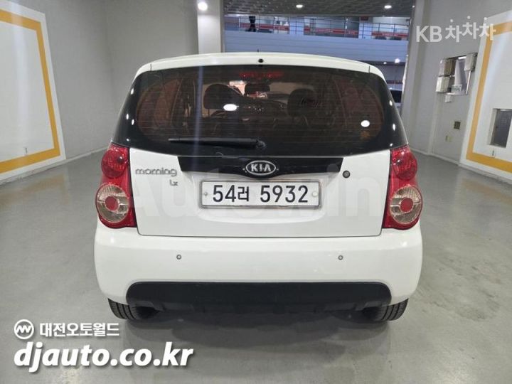 Kia Morning 2011 — 3