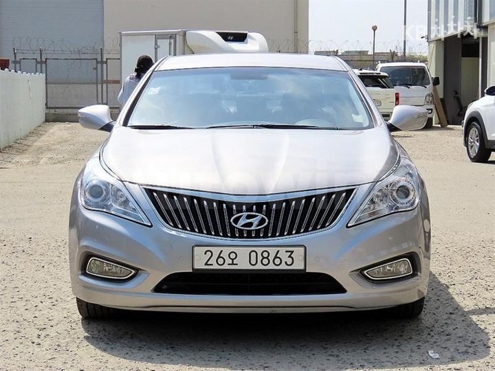 Hyundai Grandeur 2013 — 2