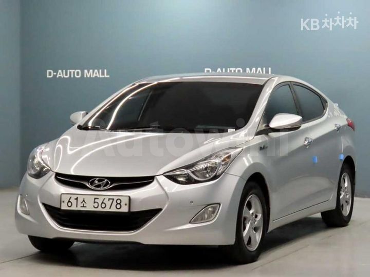 Hyundai Avante 2013 — 2