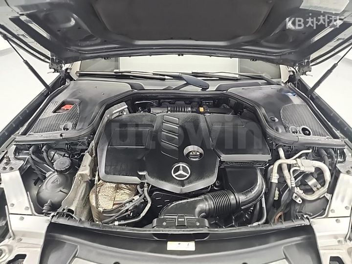 Mercedes-Benz E Class 2018 — 5