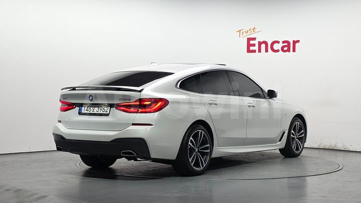 BMW 6 Series 2022 — 2