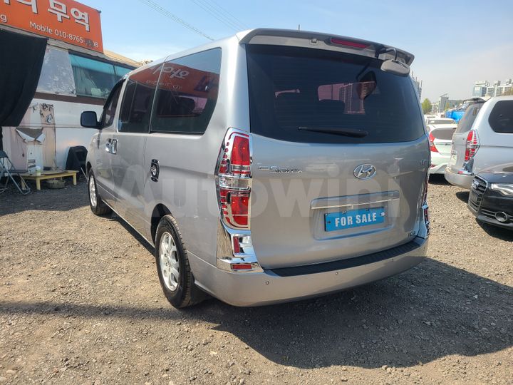 Hyundai Starex 2011 — 3