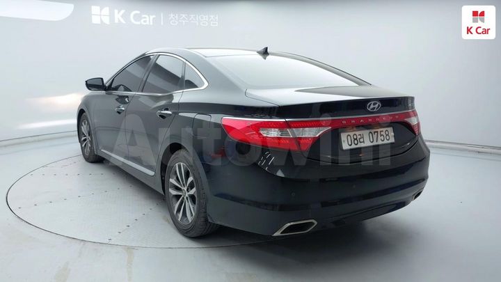 Hyundai Grandeur 2016 — 2